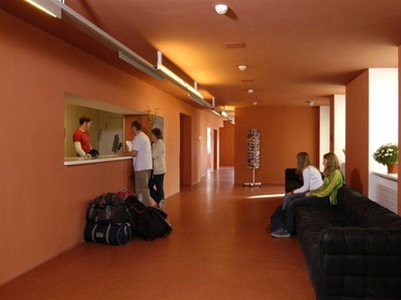 Davos Youth Hostel Exterior photo